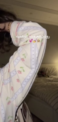 Creator in pyjamas starting the bride routine